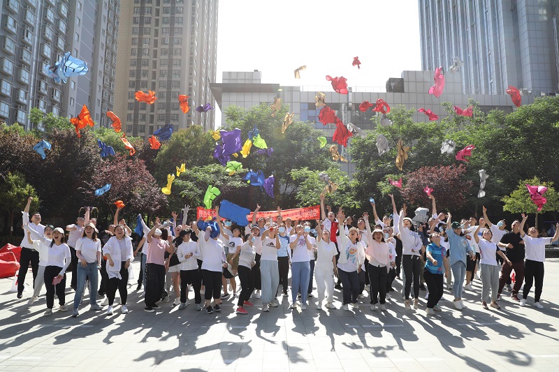 生態(tài)水泥：靠譜！金牌管家將暖心服務(wù)送到職工心坎里